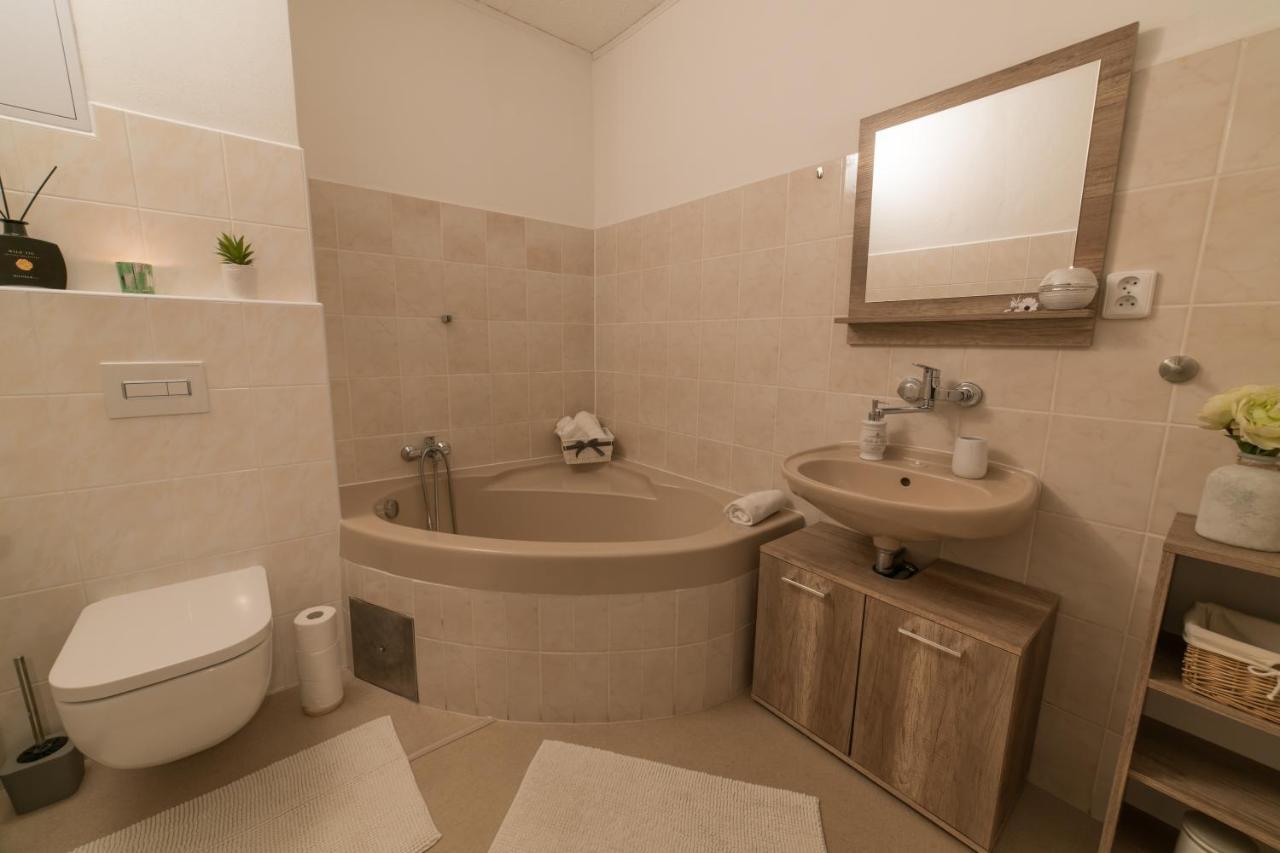 Apartmany U Sjezdovky Kvilda Bagian luar foto