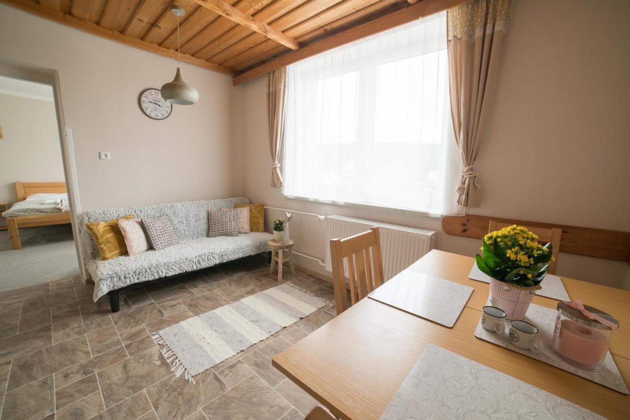 Apartmany U Sjezdovky Kvilda Bagian luar foto